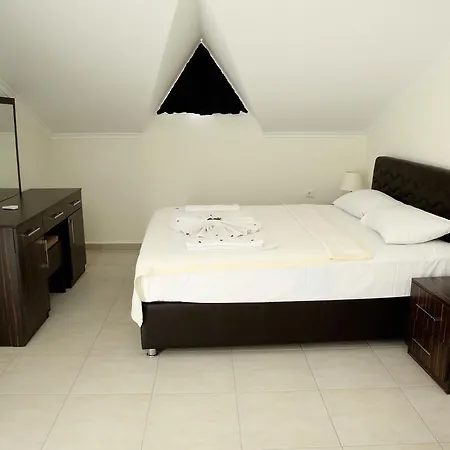Willa Orka Heights Villas *
